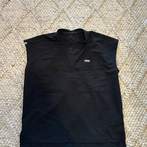 Women’s Figs Black Scrub Top